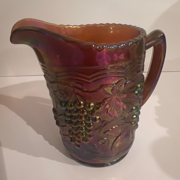 Vintage IMPERERIAL GLASS Carnival Pitcher Iridescent Dark Gold Grape 16oz - Picture 2 of 13